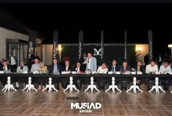 KAŞE (Kayseri Şehir Endeksleri) projesinin önemli çıktılarından biri olan KADE – Prototipleme ve Mükemmeliyet Merkezinin tanıtımı yapıldı. 